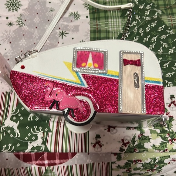 Betsey Johnson - Picture 5 of 5